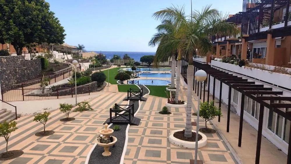 Ocean Breeze Retreat Apartment San Miguel de Abona 0*,  Spain